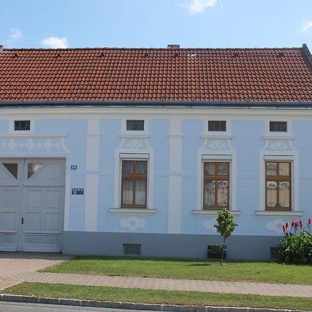 Ferienwohnungen Magedler Lutzmannsburg Ngoại thất bức ảnh